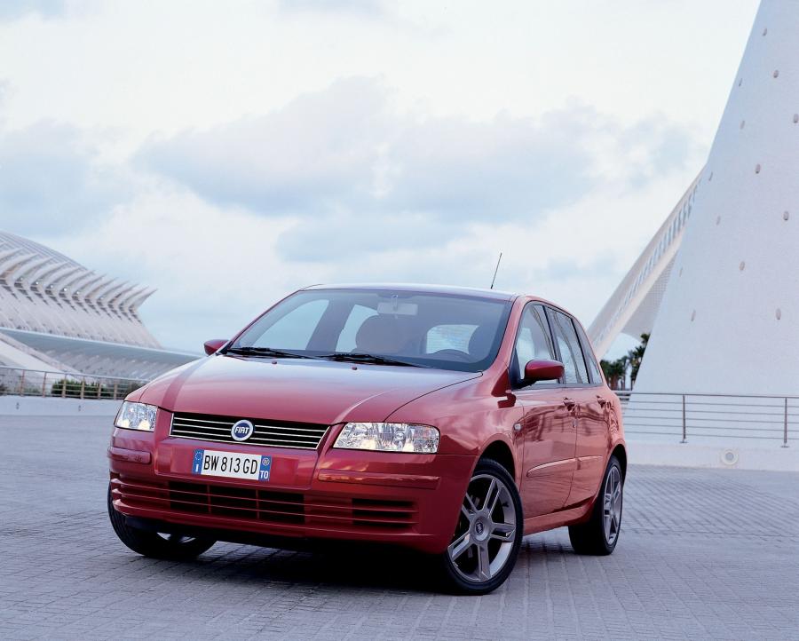  Fiat Stilo 2002 года  (фото 102 из 177)